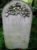 picture of Laurie Lee's tombstone